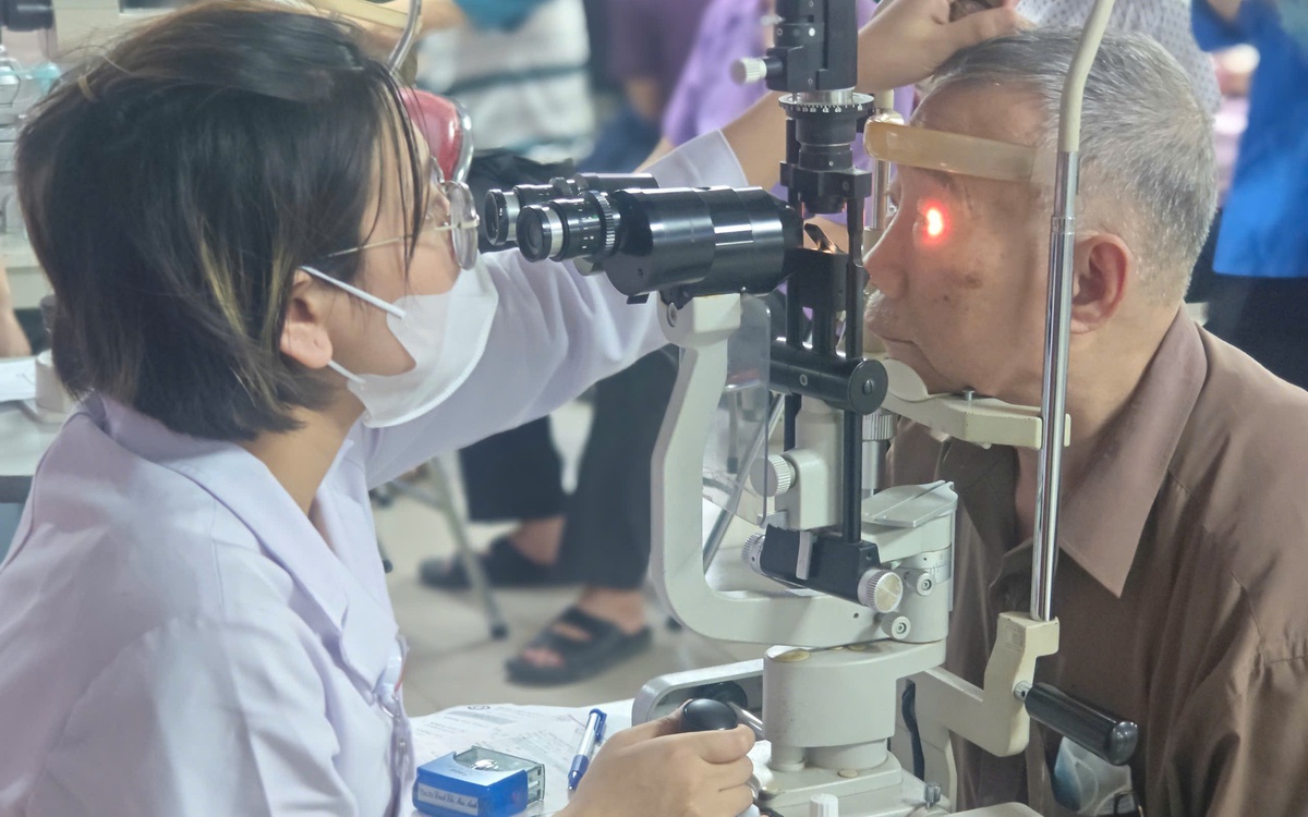 Elderly Individuals Living with Multiple Health Conditions Require Care Models Beyond Just 'Treatment'